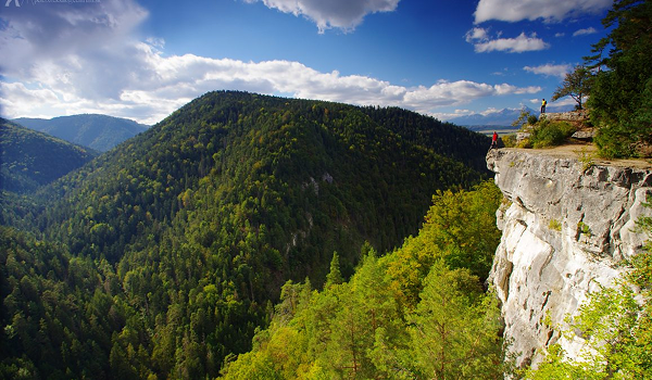 Slovenský Raj je obľúbenou destináciou turistov.